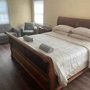Guest house 5town Lynbrook